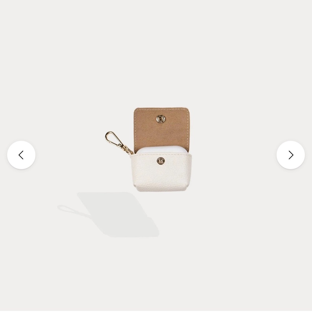 Bandolier White Pebbled Leather AirPods Case with Gold Hardware - Picture 3 of 3